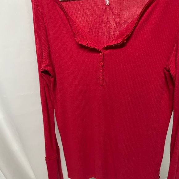 Levi's Ribbed Henley Top - Red - Picture 12 of 14